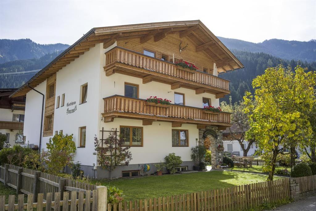 Gaestehaus Hoamatl Mayrhofen Eksteriør billede